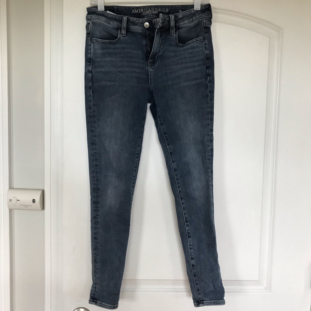 American eagle high rise skinny jean